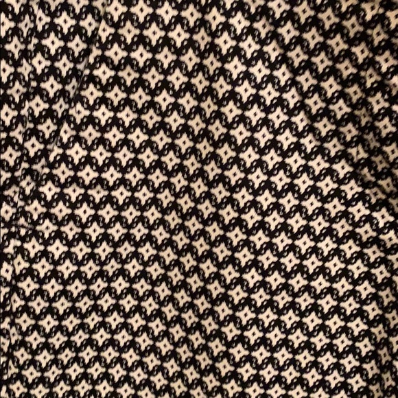 Capris - Picture 2 of 2